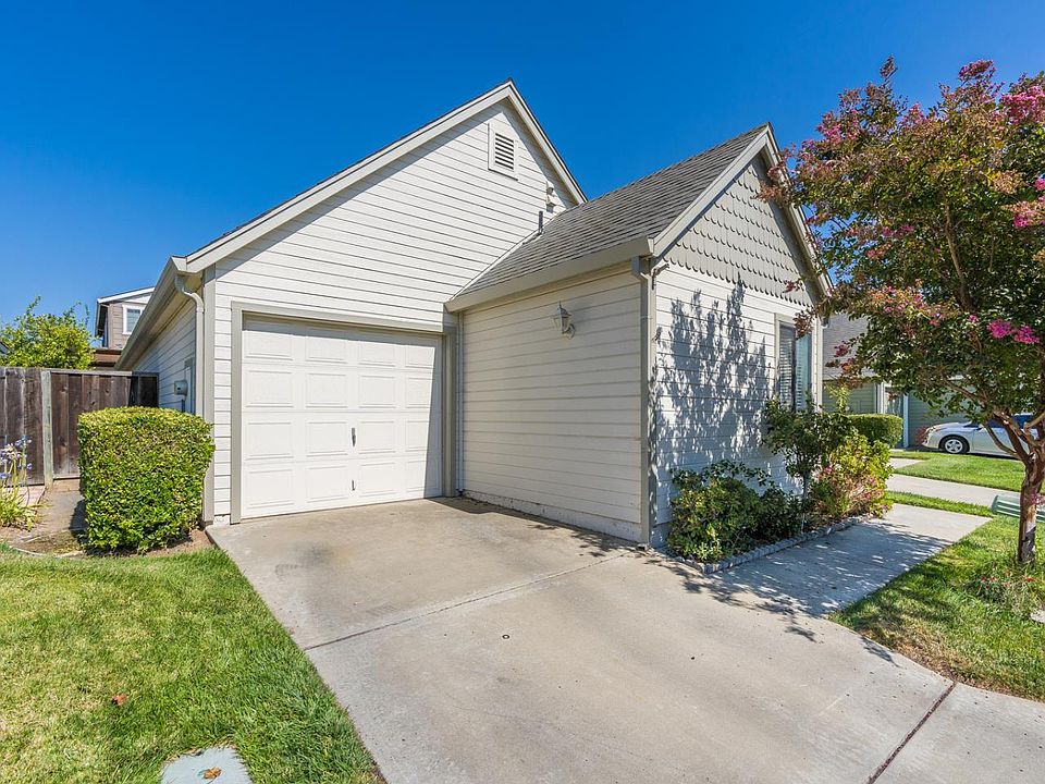 1st image of 16738 Audrey Dr