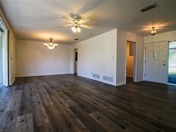 2nd image of 5302 Malibu Ct