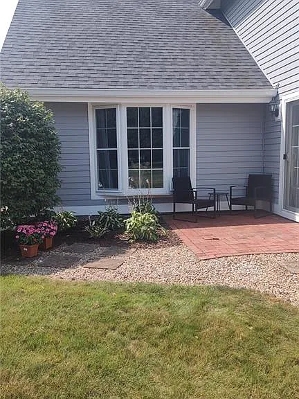 510 Corey Ln — Photo 11