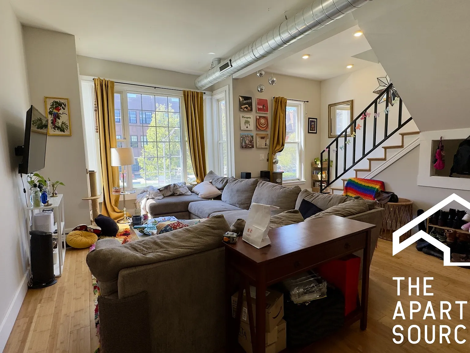 3 bed, 2000 sqft, $3,750 — Photo 1
