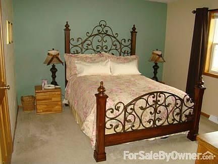 Master Bedroom : Large enough to have dressers if needed. Walking closet and private full bath.