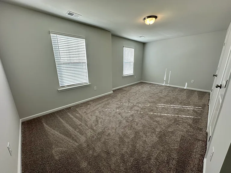 513 Poinsett Bridge Way — Photo 23