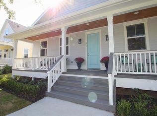 31 Porch St, Galveston, TX 77554