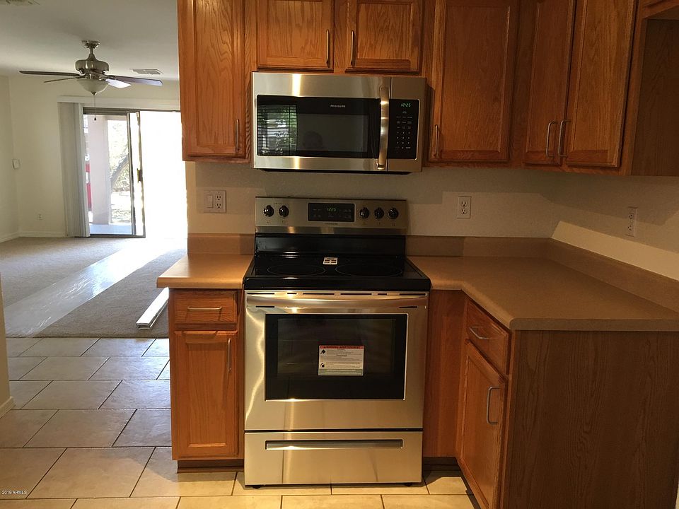 1st image of 3107 W Louise Dr
