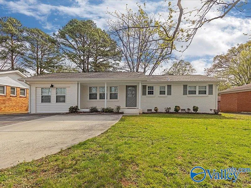 315 Jack Coleman Dr NW