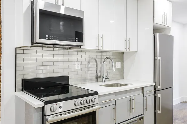 Rented by MNS | media 19