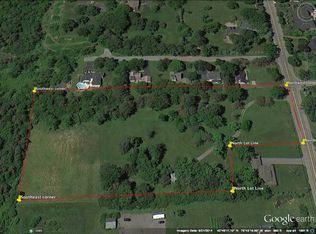 7409 E Quaker St, Orchard Park, NY 14127