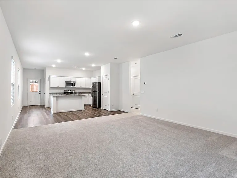 18777 Lucas Michael Way — Photo 4