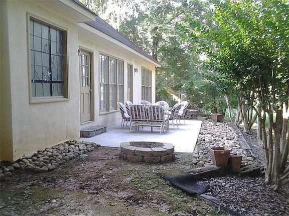 3rd image of 7325 Waters Edge Dr
