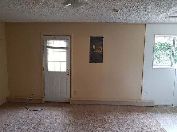 5th image of 5213 Sun Valley Dr