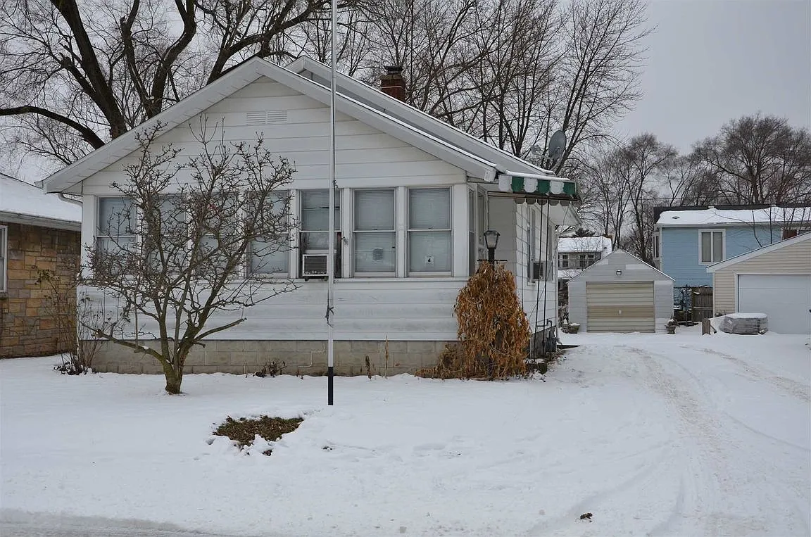 123 Orange Ave photo 1