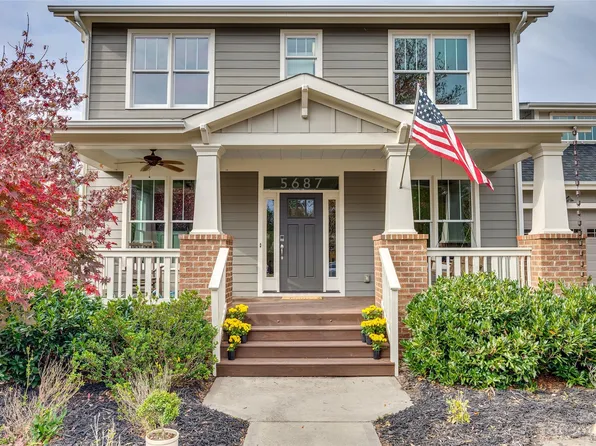 5687 Morris Hunt Dr, Fort Mill, SC 29708