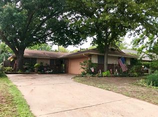 905 Whispering Oak Rd, Oklahoma City, OK 73127