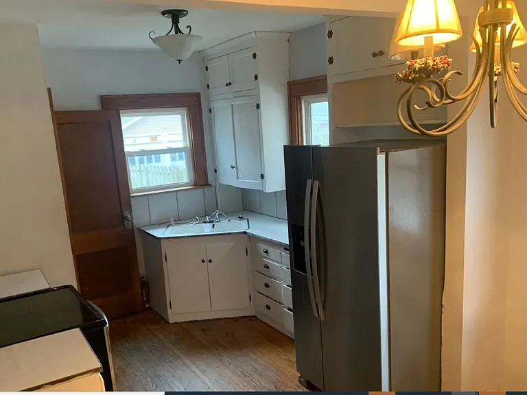 2314 N Central Ave — Photo 6