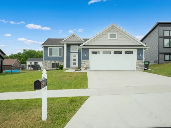 217 Brookestone Dr SE, Rochester, MN 55904