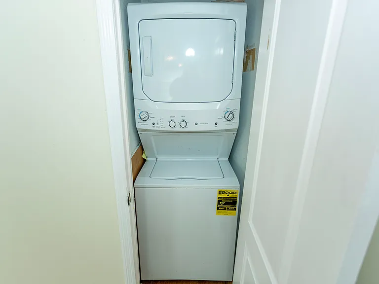 2053 Montreat Cir #2053 — Photo 13