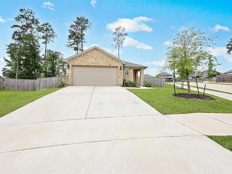 7103 Blue Oak Dr — Photo 2