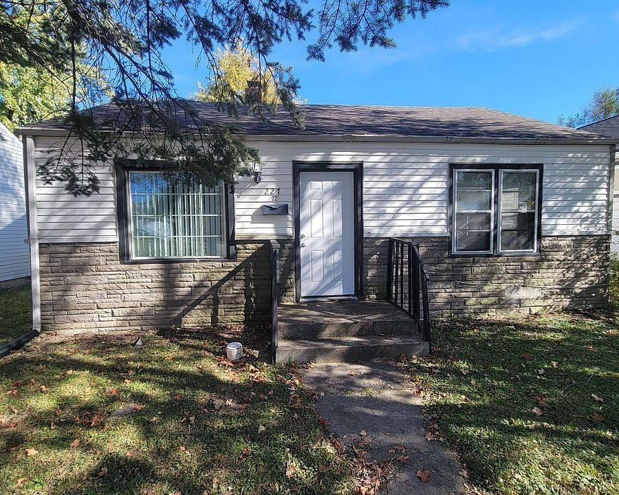 1st image of 227 S Sherman Dr