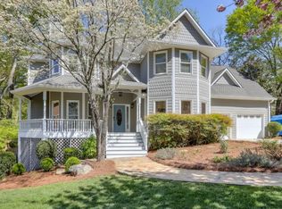 205 Old Tree Trce, Roswell, GA 30075