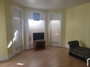936 S 1st St APT D, Louisville, KY 40203