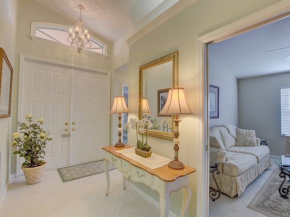 5th image of 5017 Glenville Dr
