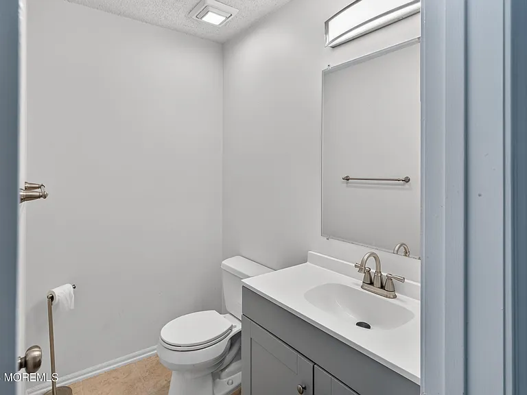 92 Des Moines Ct — Photo 20