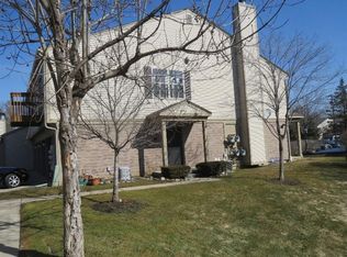 3028 Forest Creek Ct, Ann Arbor, MI 48108