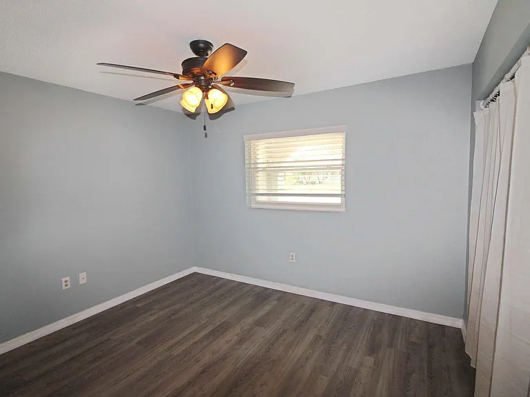 420 Mount Vernon Dr — Photo 7