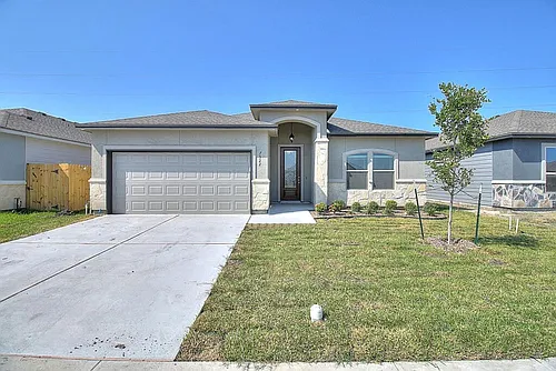 7522 Sable Creek Dr Photo 1
