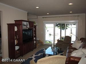 4th image of 6656 E Lake Carlos Dr NE