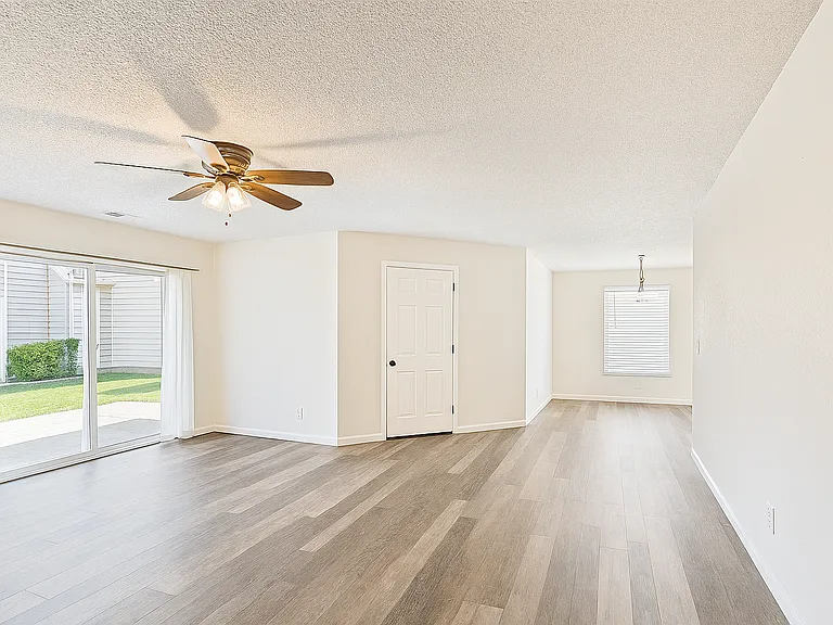 3600 S Pierce St — Photo 5