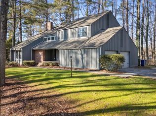 107 Glenridge Cir, Greenwood, SC 29646