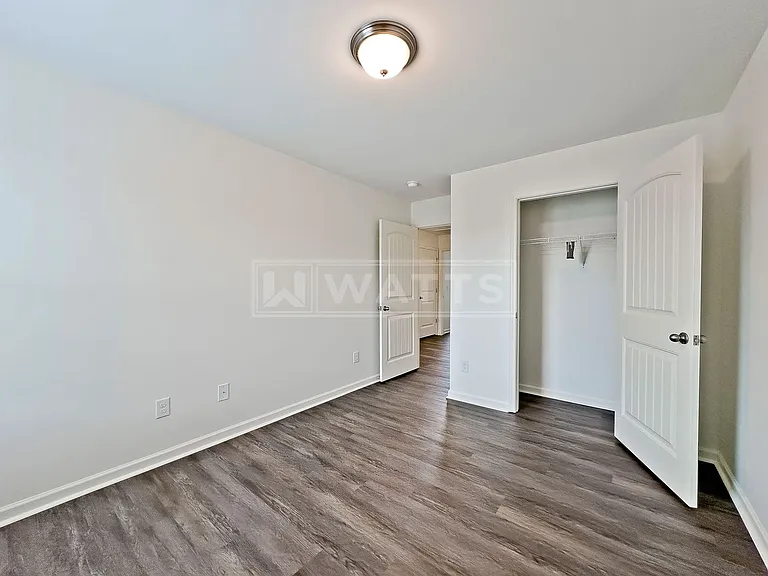 5081 Bella Ct — Photo 26