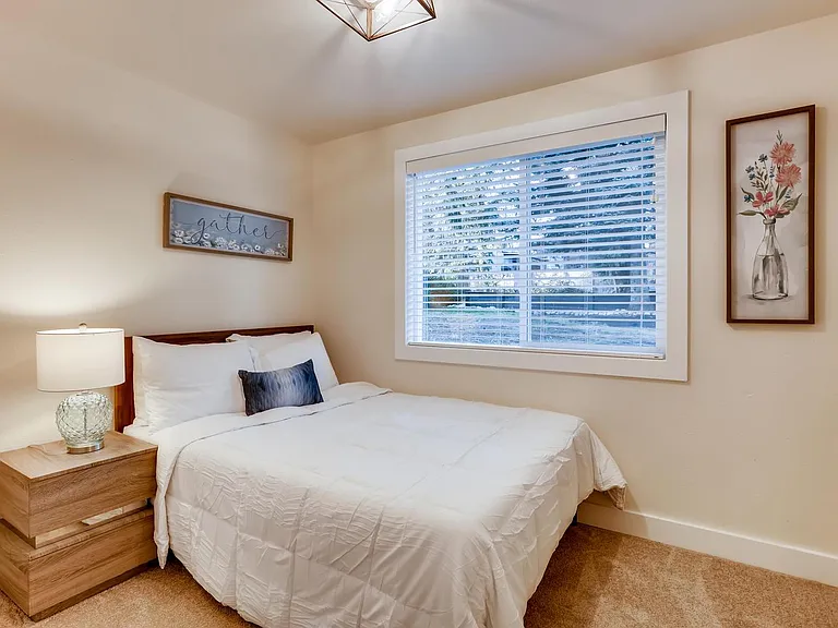 3rd Bedroom with Full Size Bed