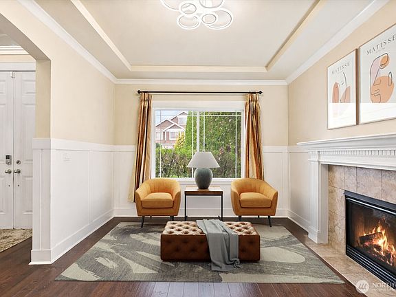 4th image of 4426 216th Place SE