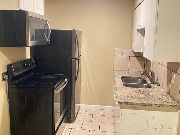 5th image of 1015 E Tucker St APT 202