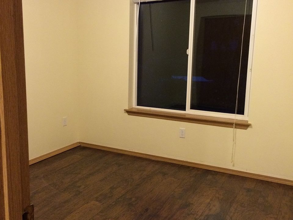 1st image of 9804 10th Ave E