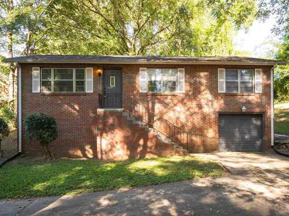 1707 Rogina Dr, Fultondale, AL 35068