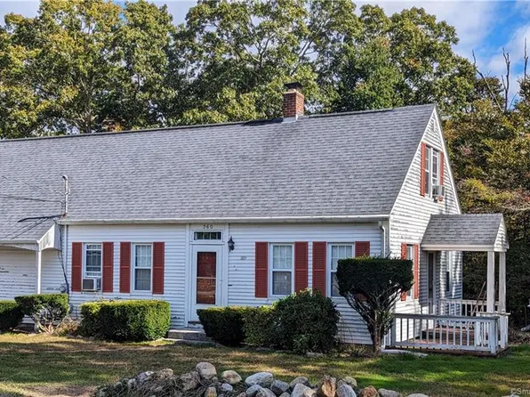260 Roxbury Road, East Lyme, CT 06357