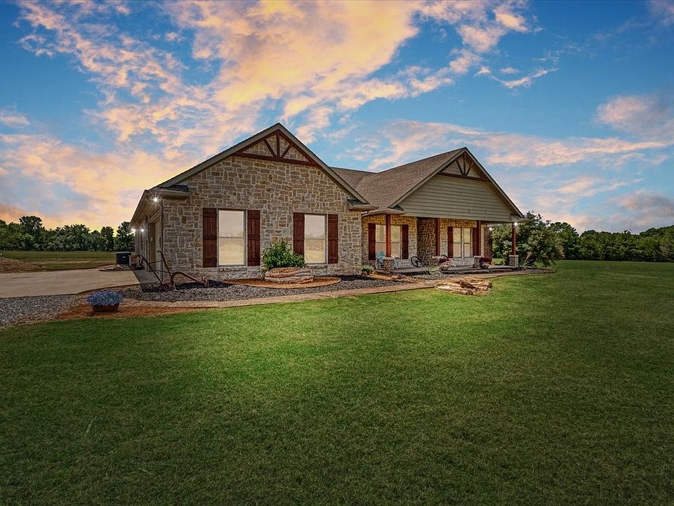 1st image of 516 Spring Town Rd