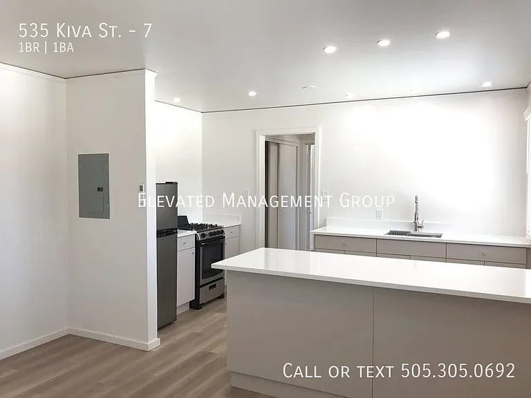 535 Kiva St #7 — Photo 3