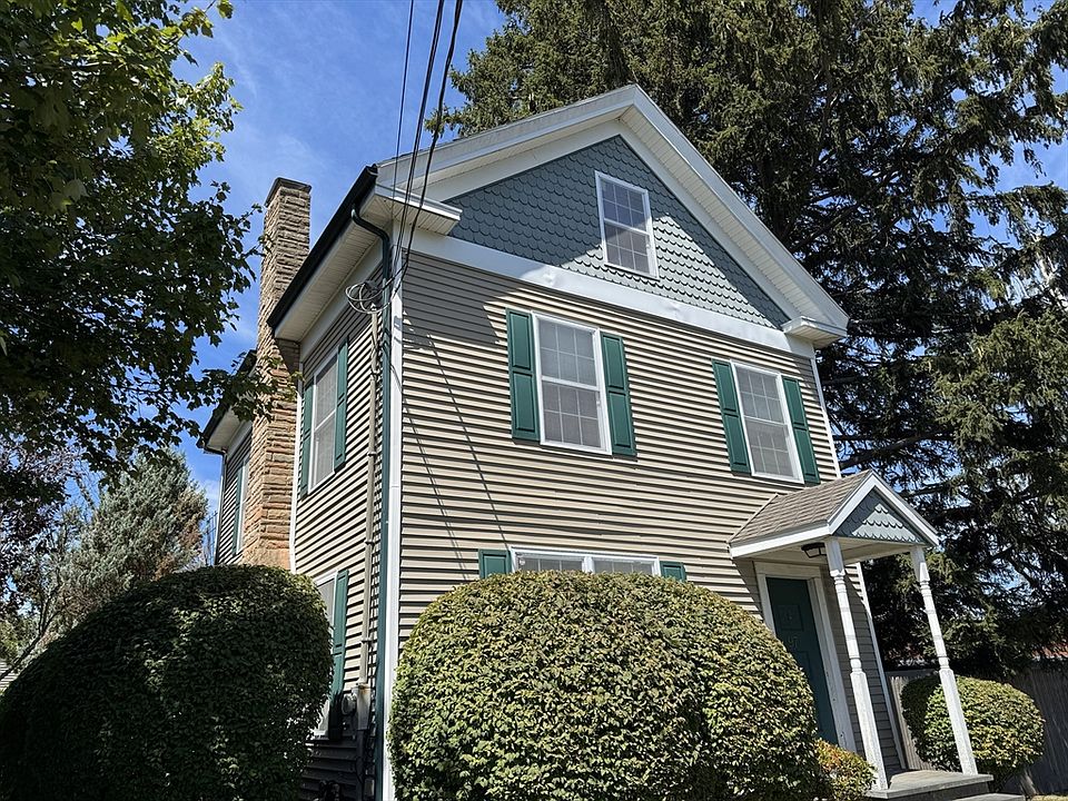 1st image of 97 Sylvan St Unit 7