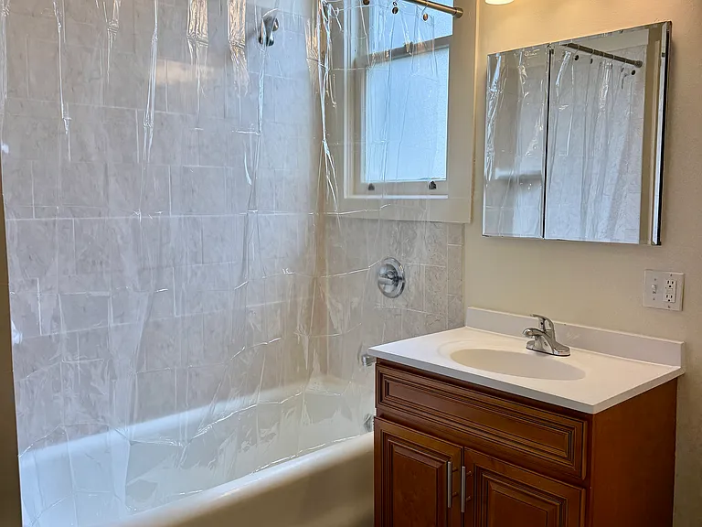 1250 Grove St #11 — Photo 9