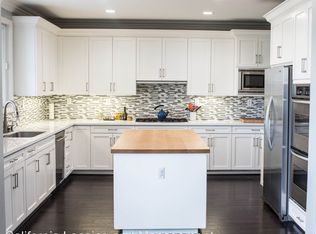 26948 Redwood Bluff Ln, Valencia, CA 91381