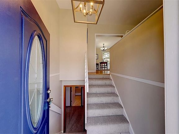 2nd image of 15 Sadler St