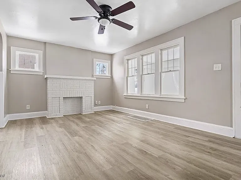 625 Wyandot Ave — Photo 3