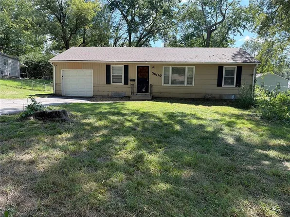 5805 E 100th St, Kansas City, MO 64134