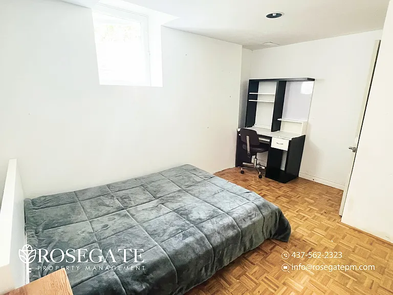 3528 Ellesmere Rd #2 — Photo 6