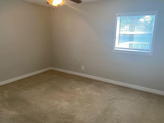 5th image of 303 E Althea Ave