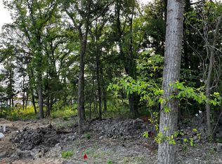 1029 Hillburn Dr, West Tawakoni, TX 75474